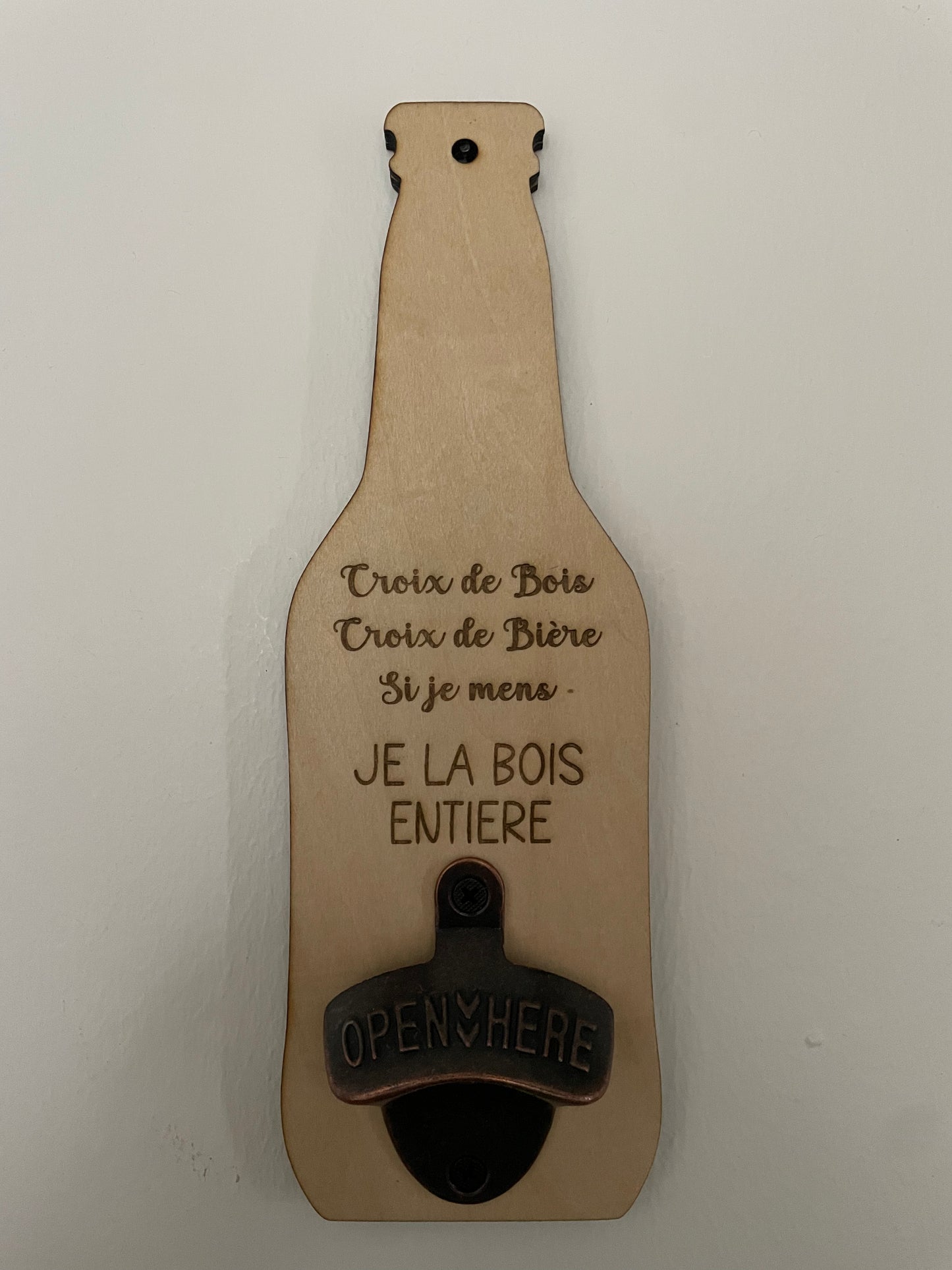 Décapsuleur mural « bouteille »