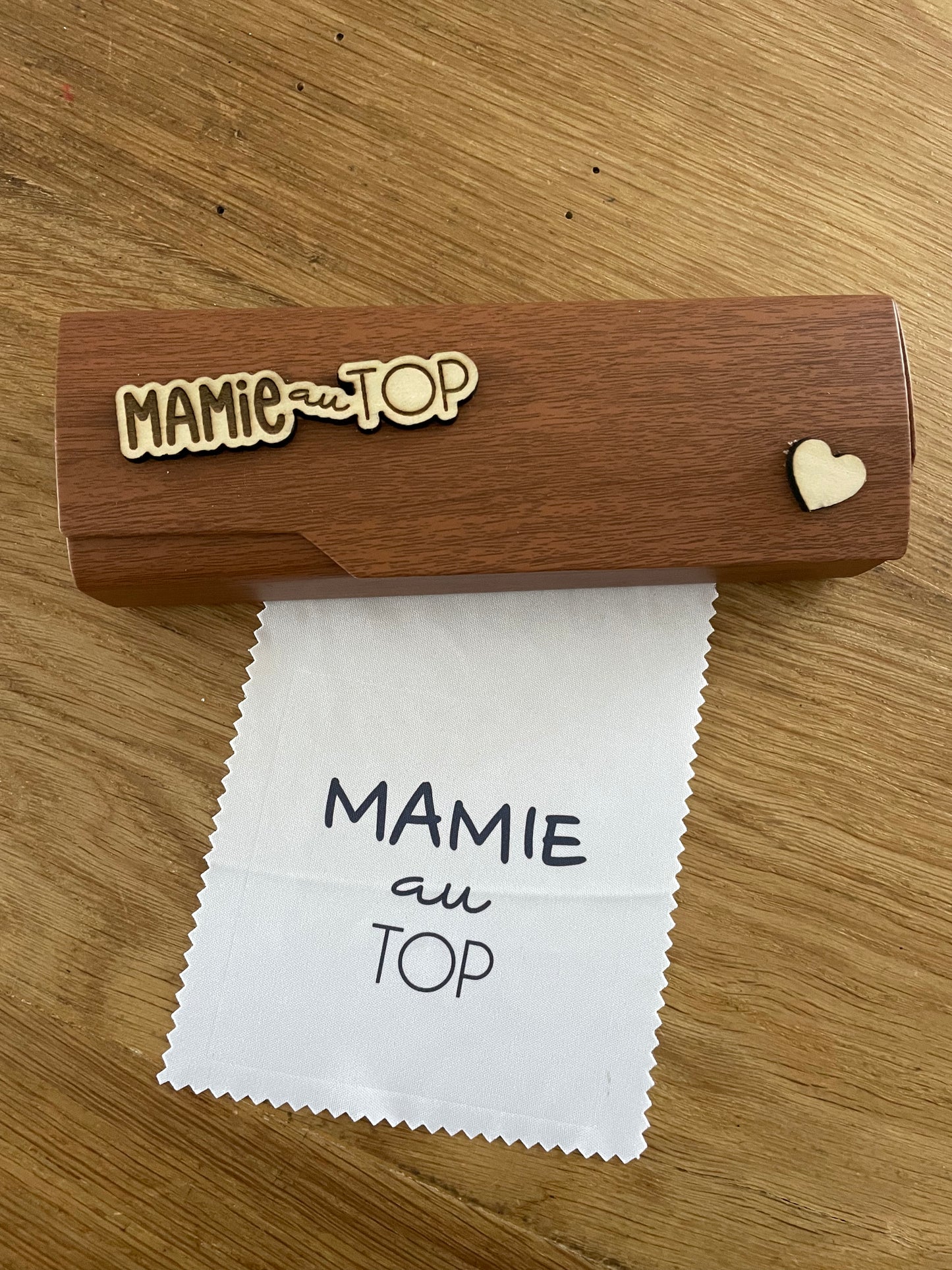 boîte et chiffonnette pour lunettes papy