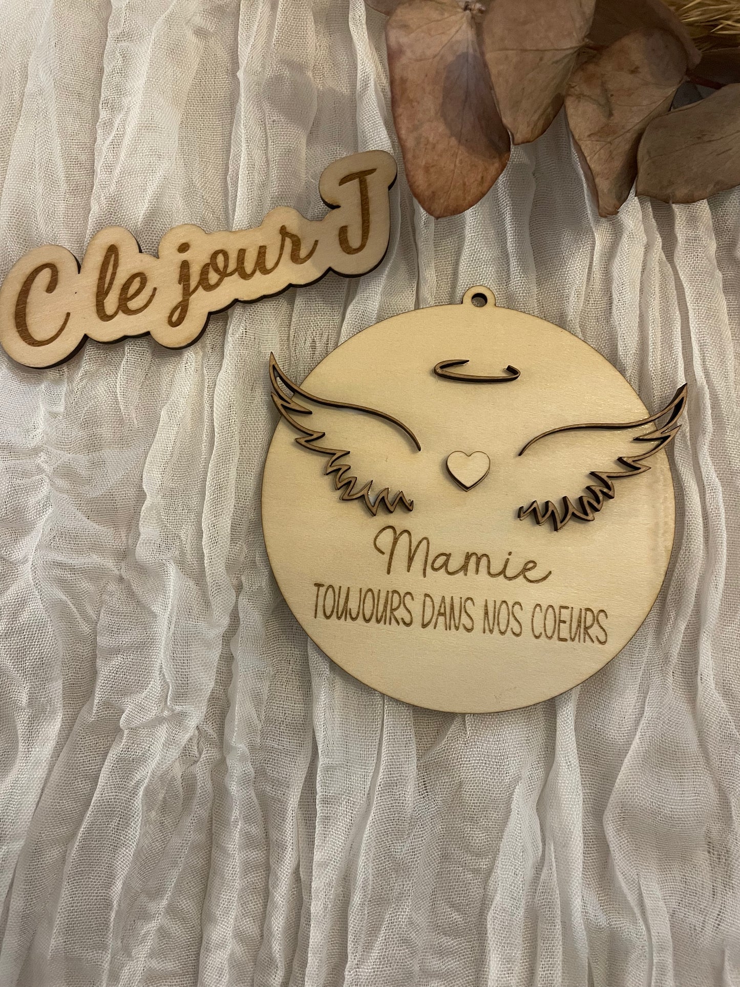 Boule hommage en bois