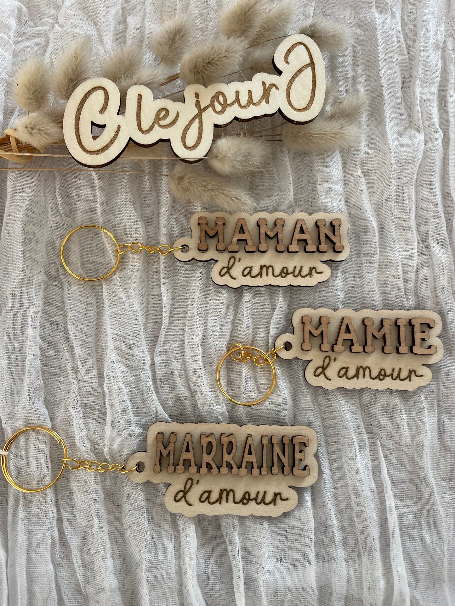 Porte clé bois amour