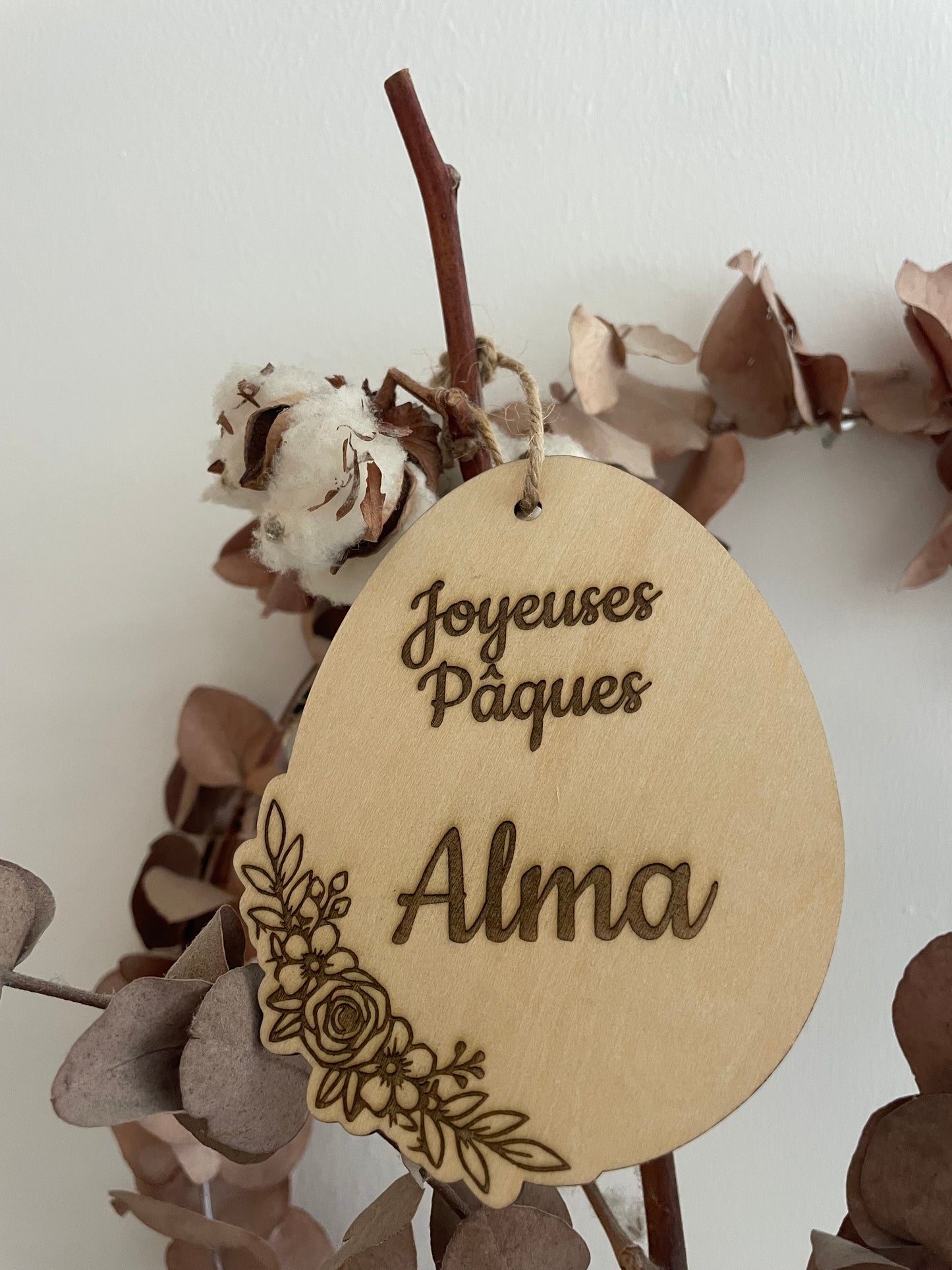 Suspension œuf fleuri