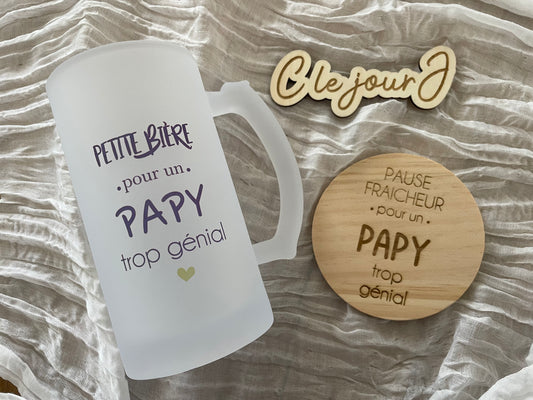 Chope avec son dessous de verre